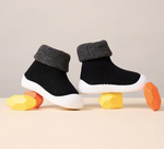 Cargar imagen en el visor de la galería, TinyTrail™ Évoque les premiers pas et un positionnement premium.