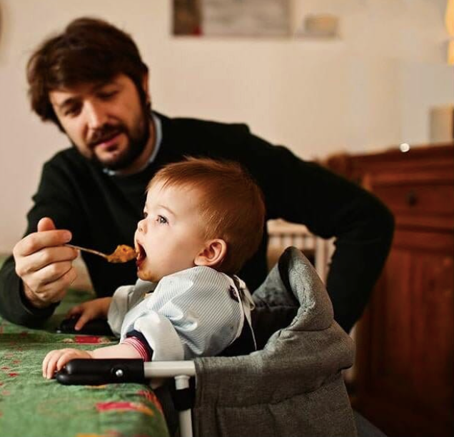 Mylittlepicasso™ La chaise de table pour bébé