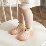 Afbeelding in Gallery-weergave laden, TinyTrail™  Des chaussures adaptées pour les petits pieds
